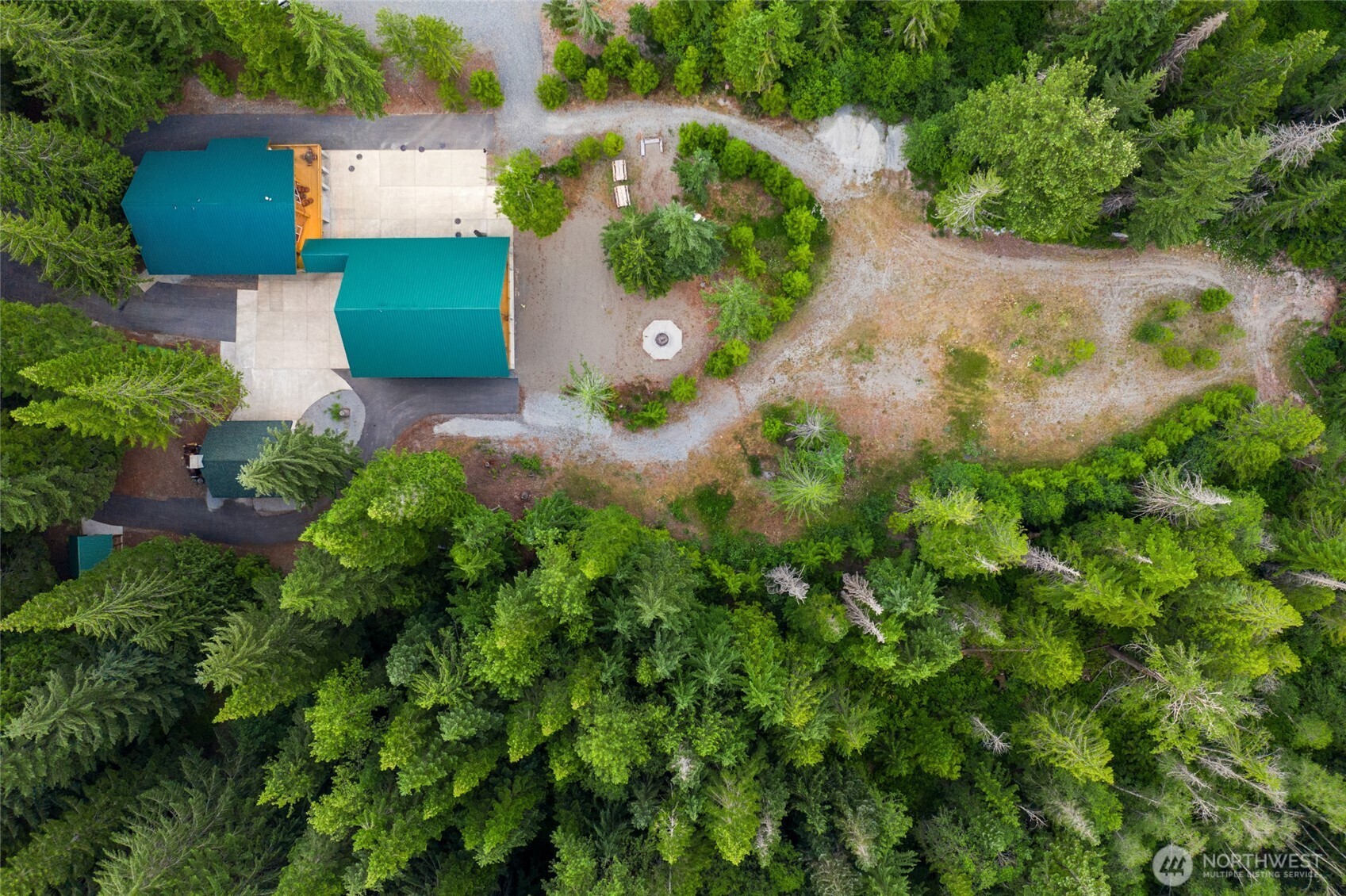 4422 Kachess Lake Road Easton WA 98925
