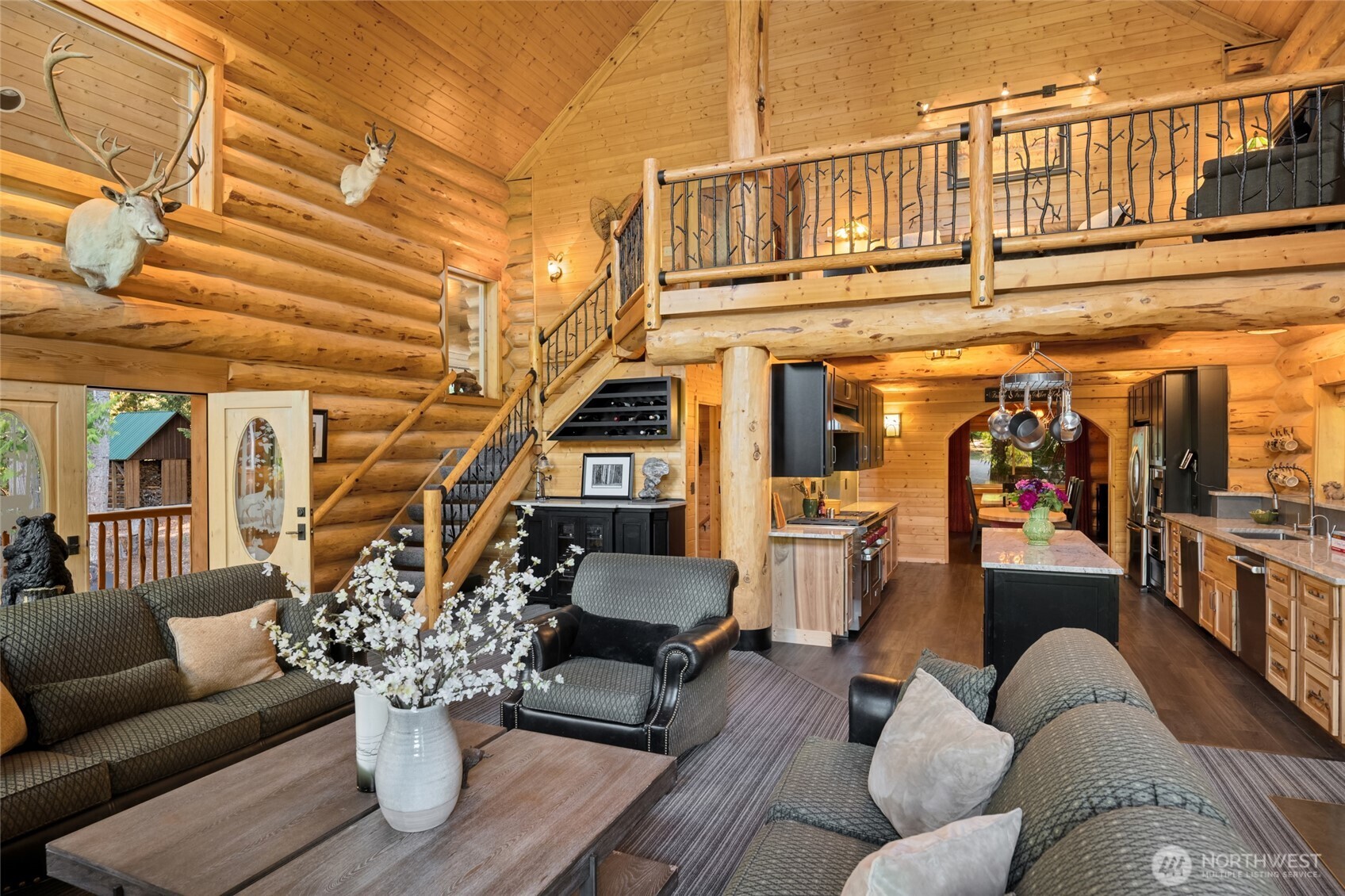 4422 Kachess Lake Road Easton WA 98925