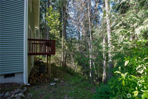 22530 Bluewater Drive SE Yelm WA 98597
