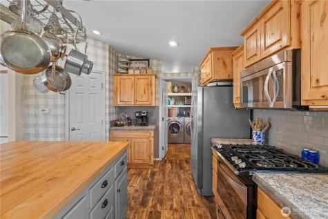 205 Fairway Place SW Mattawa WA 99349