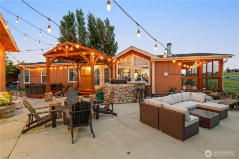 205 Fairway Place SW Mattawa WA 99349