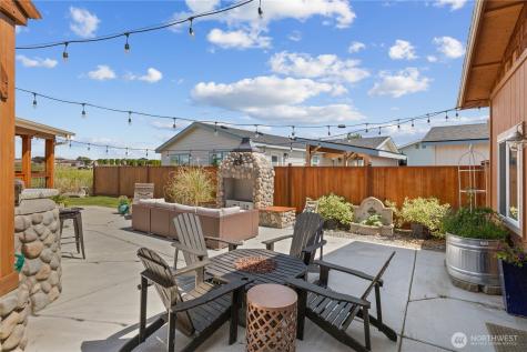 205 Fairway Place SW Mattawa WA 99349