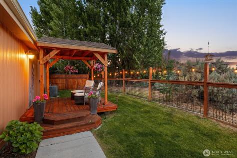 205 Fairway Place SW Mattawa WA 99349