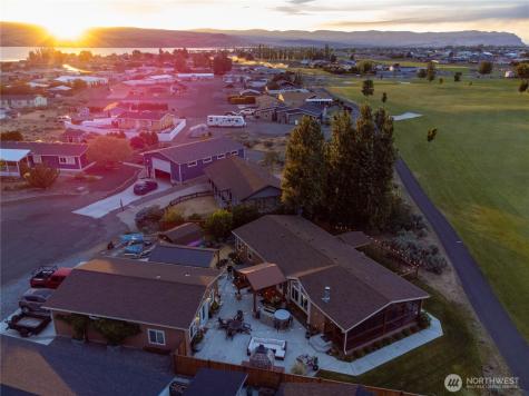 205 Fairway Place SW Mattawa WA 99349