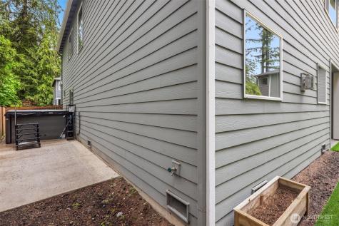 18315 17th Avenue W Lynnwood WA 98037