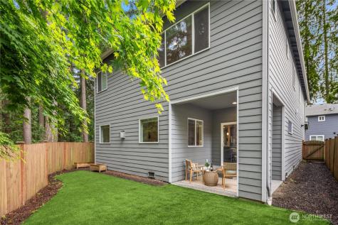 18315 17th Avenue W Lynnwood WA 98037