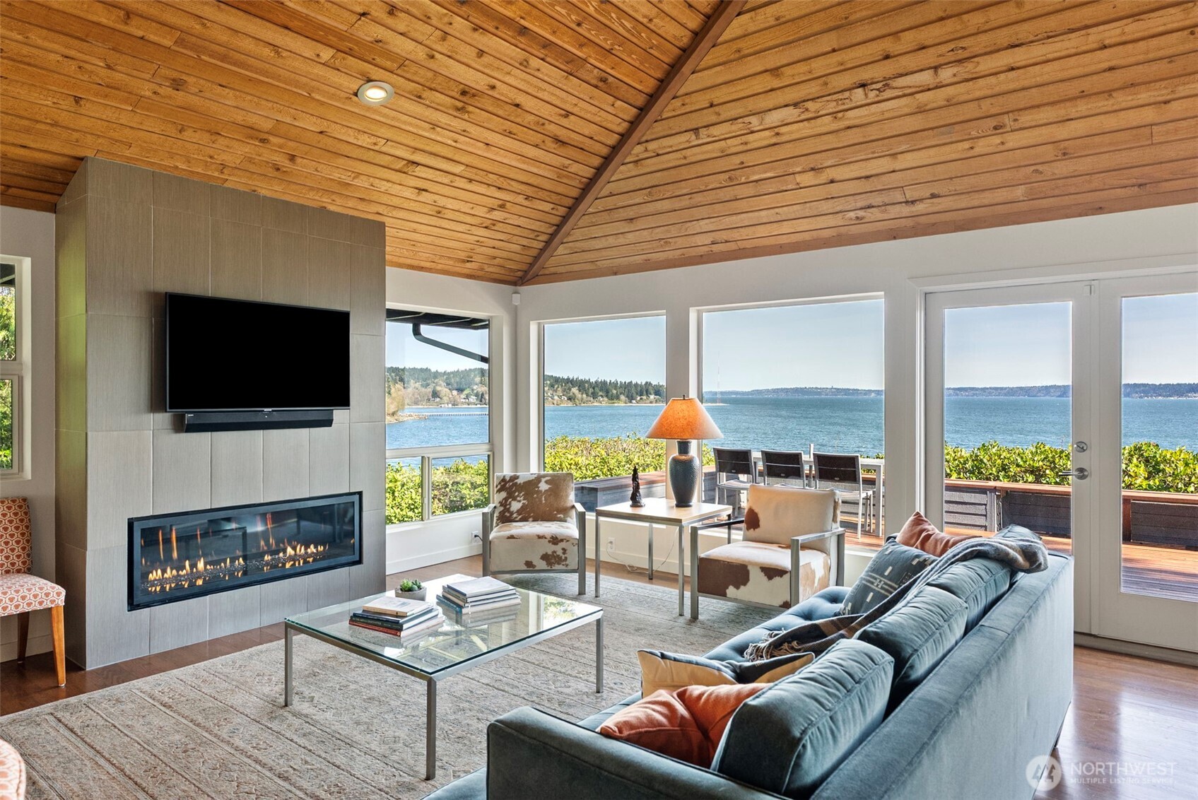 8032 SW 222nd Place Vashon WA 98070