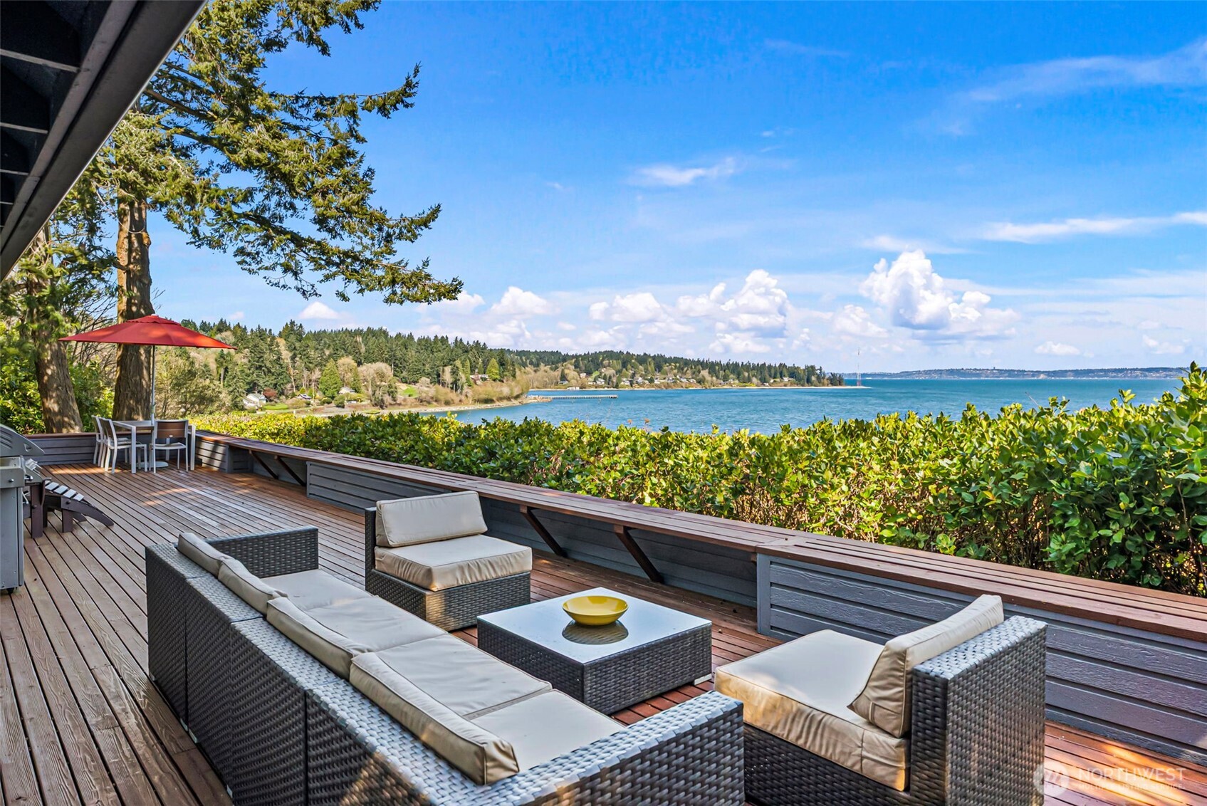 8032 SW 222nd Place Vashon WA 98070
