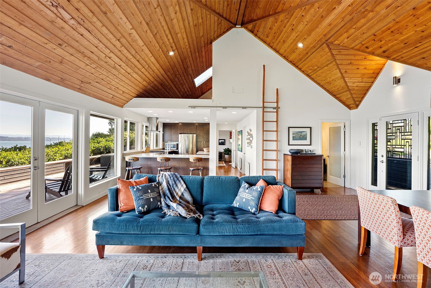 8032 SW 222nd Place Vashon WA 98070