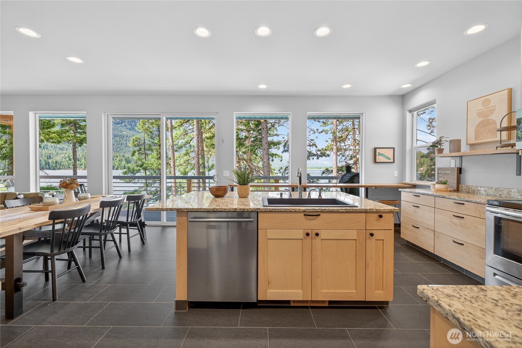 17027 North Shore Drive Leavenworth WA 98826