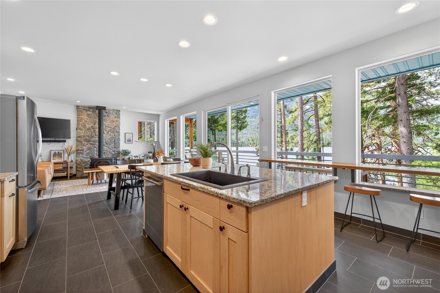 17027 North Shore Drive Leavenworth WA 98826