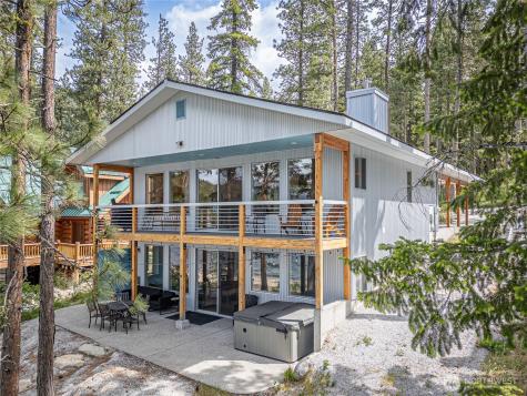 17027 North Shore Drive Leavenworth WA 98826