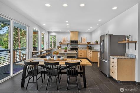 17027 North Shore Drive Leavenworth WA 98826