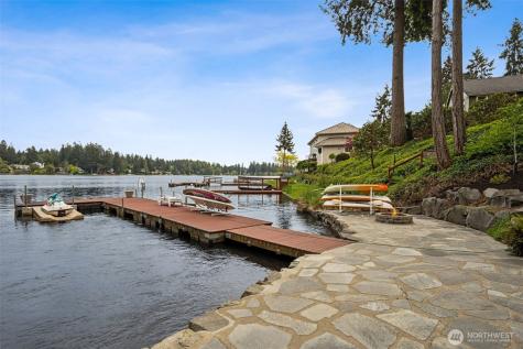 3800 Long Lake Drive SE Olympia WA 98503