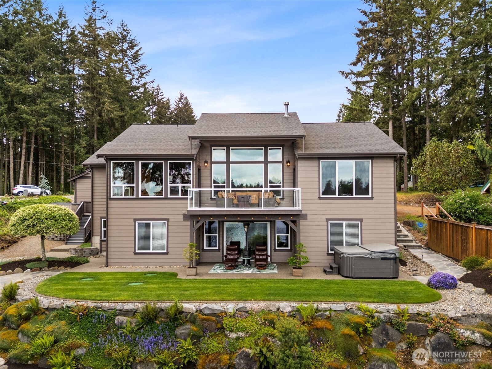 3800 Long Lake Drive SE Olympia WA 98503