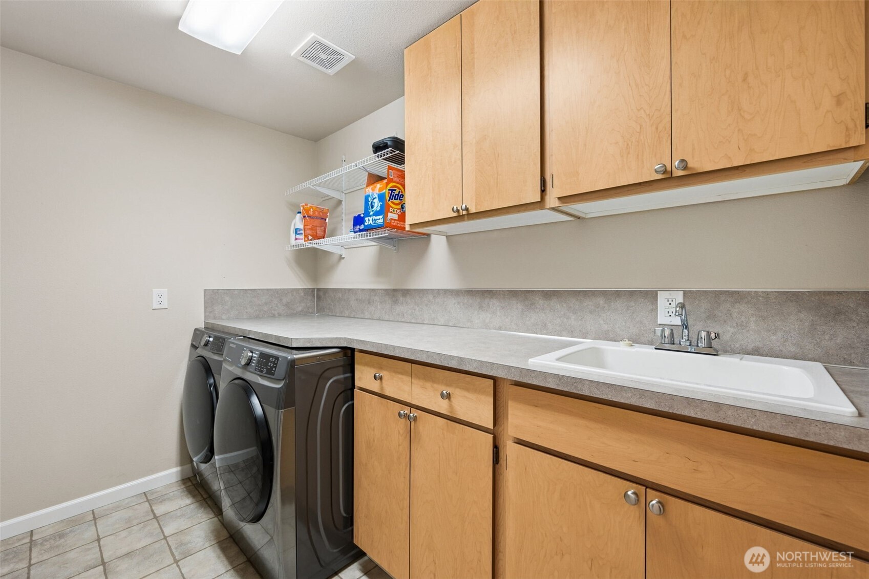 3800 Long Lake Drive SE Olympia WA 98503