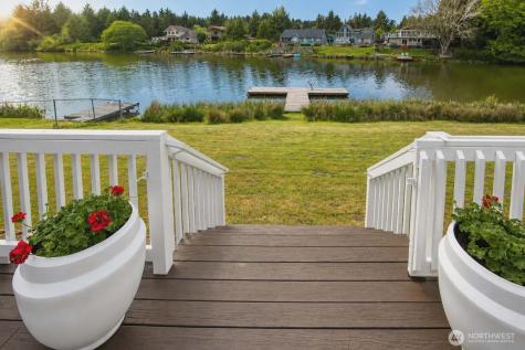 105 Duck Lake Drive NE Ocean Shores WA 98569