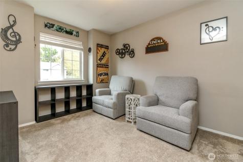 9122 160th Street Court E Puyallup WA 98375
