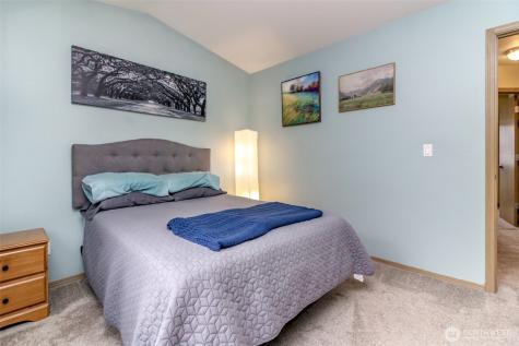 9122 160th Street Court E Puyallup WA 98375