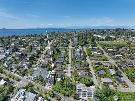 2415 W Lynn Street Seattle WA 98199