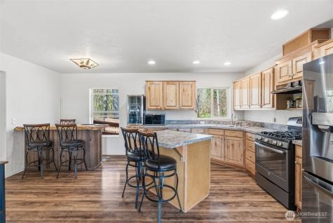 337 Jorgensen Road Onalaska WA 98570