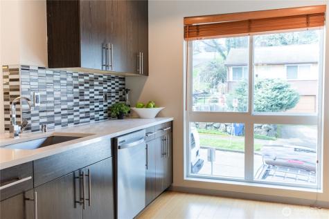 1465 S Columbian Way Seattle WA 98144