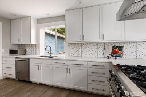 14076 Rosario Road Anacortes WA 98221