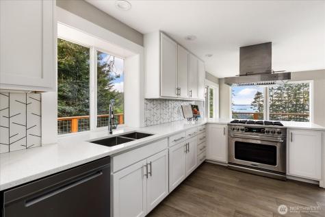 14076 Rosario Road Anacortes WA 98221
