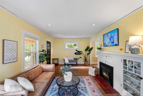 3208 N 9th Street Tacoma WA 98406
