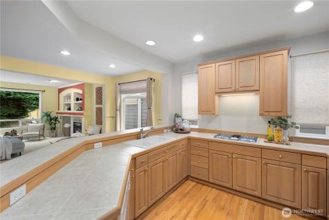 18801 34th Avenue SE Bothell WA 98012