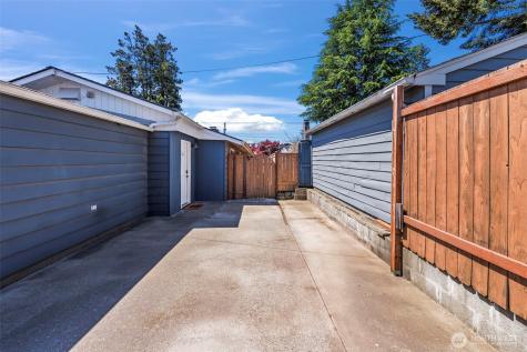 1005 N Stevens Tacoma WA 98406
