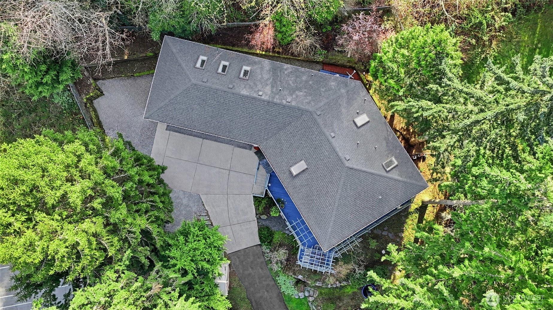 12117 Clearview Drive Edmonds WA 98026