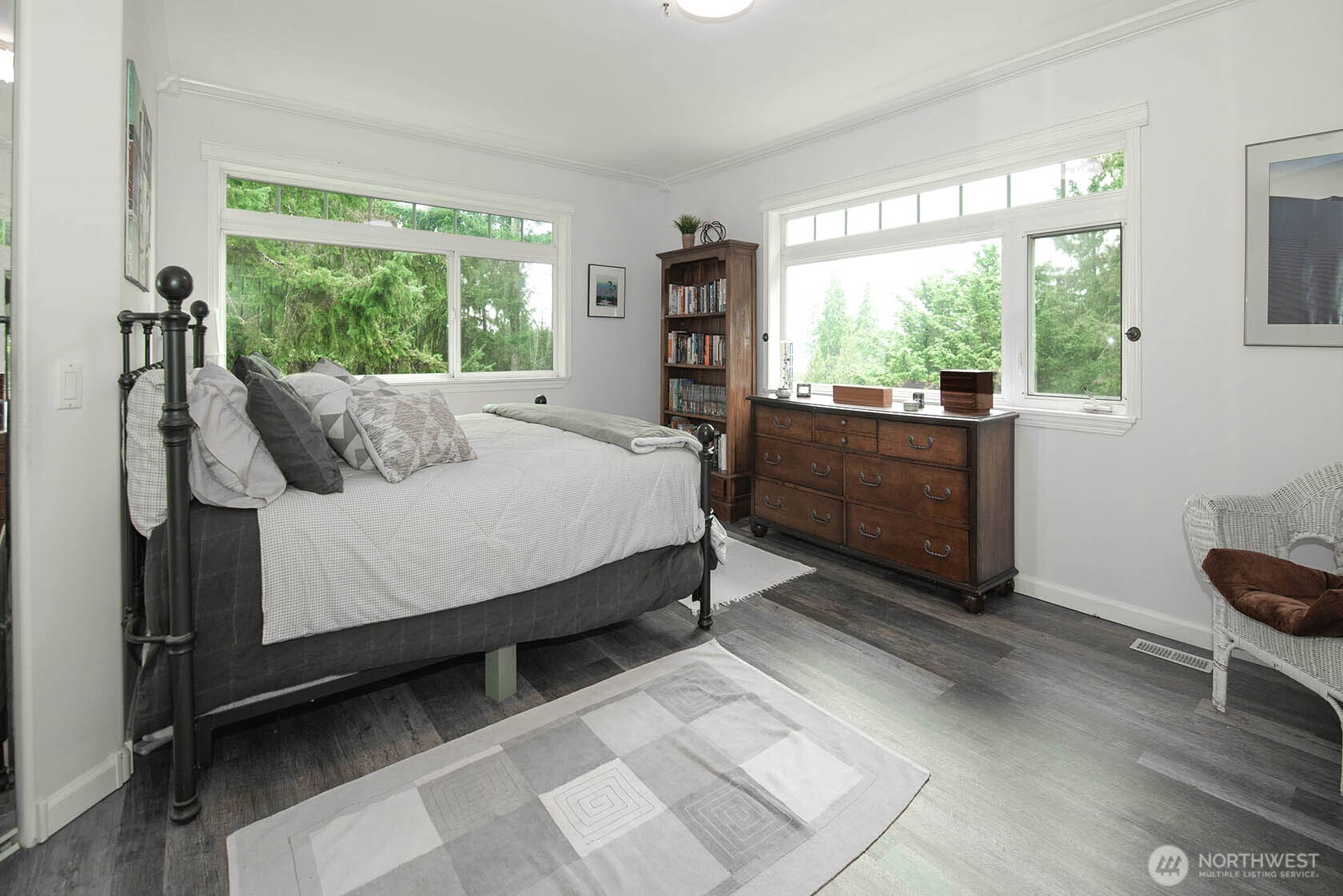 12117 Clearview Drive Edmonds WA 98026