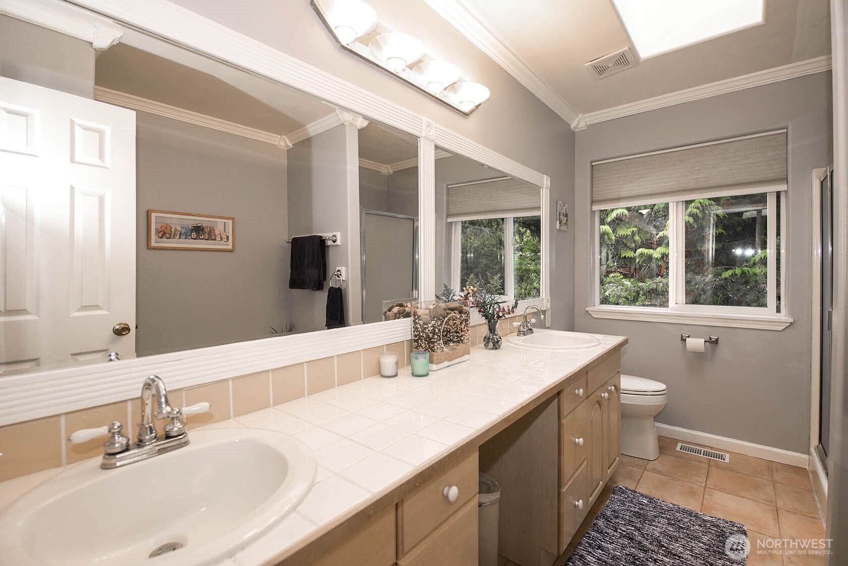 12117 Clearview Drive Edmonds WA 98026