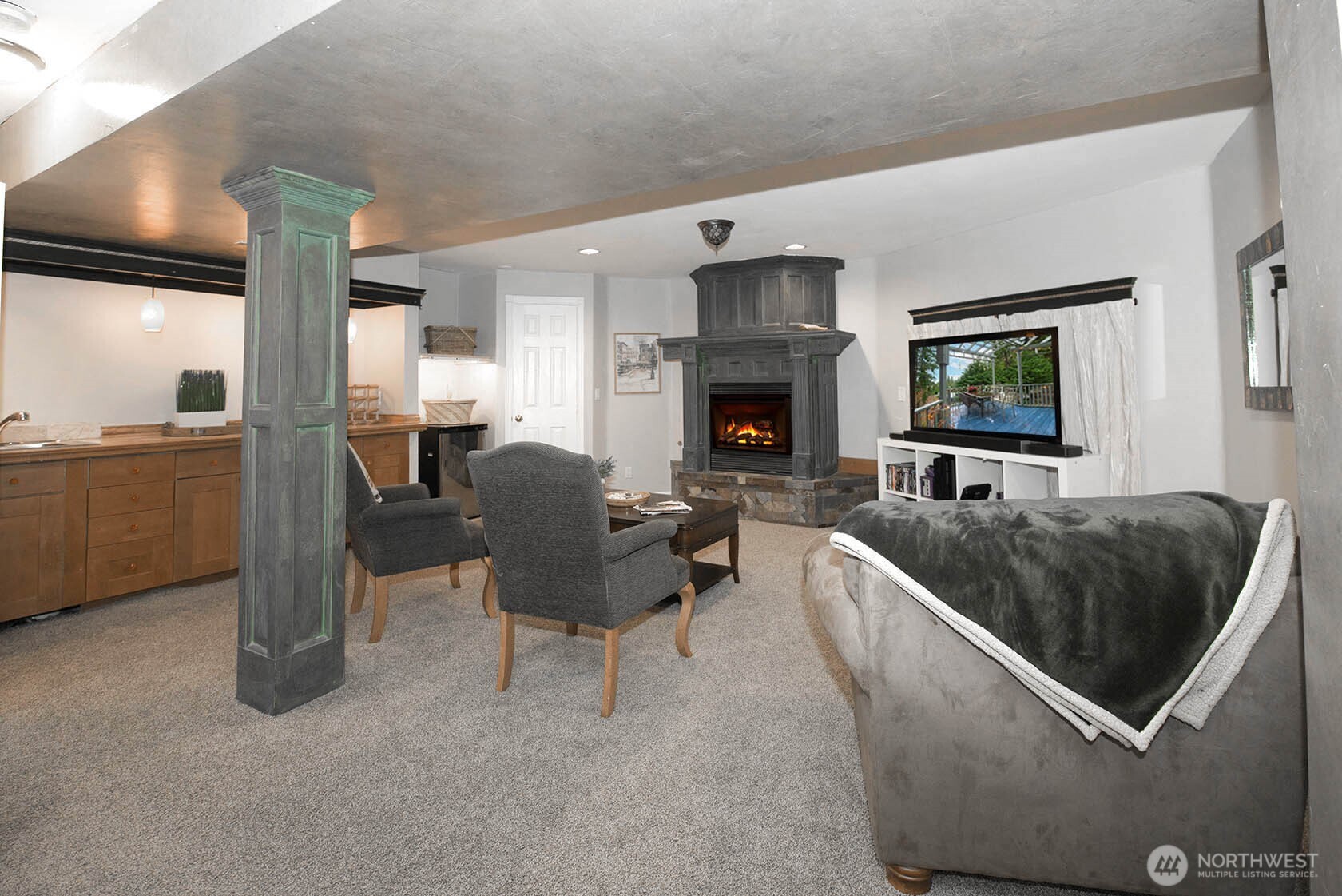 12117 Clearview Drive Edmonds WA 98026