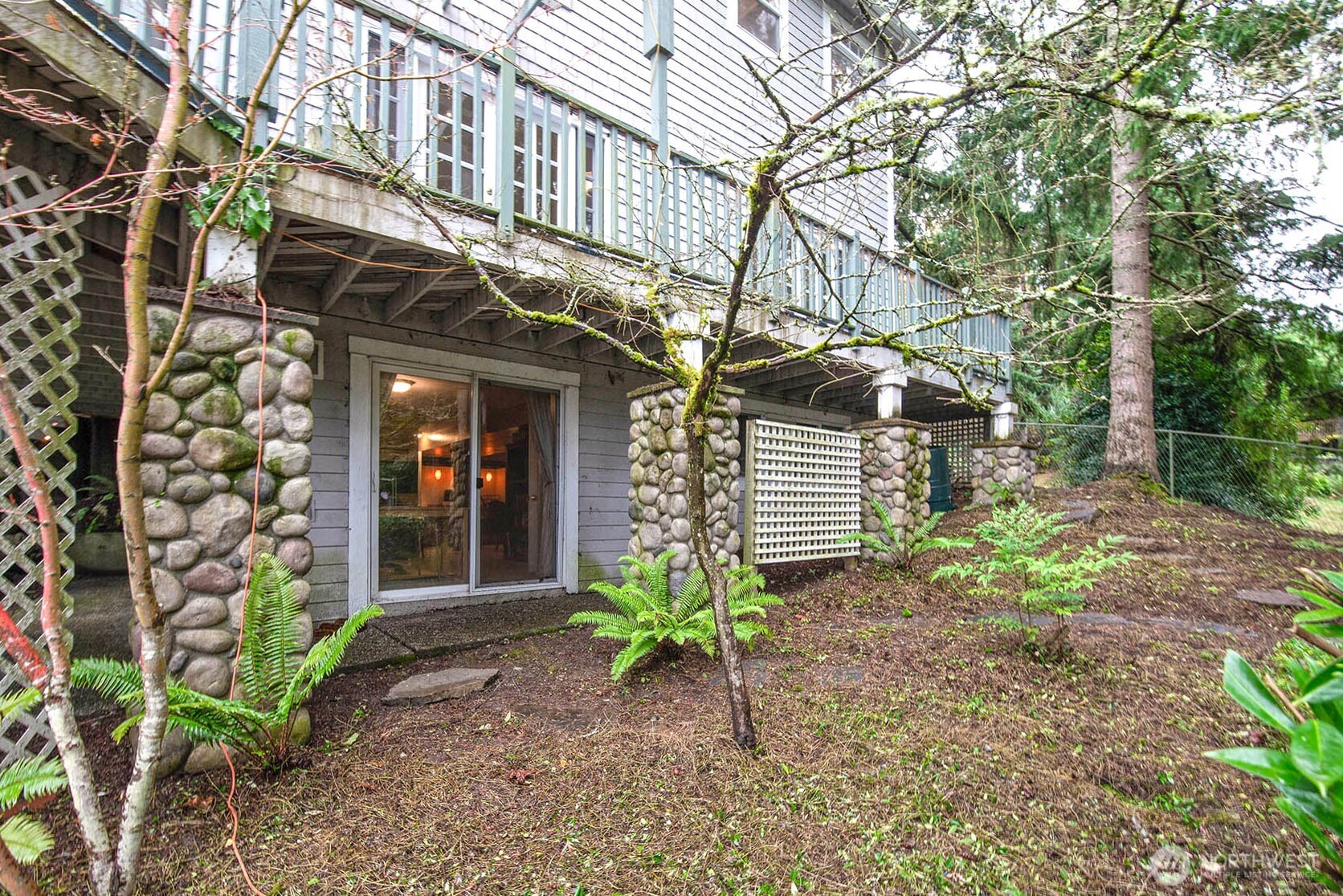 12117 Clearview Drive Edmonds WA 98026
