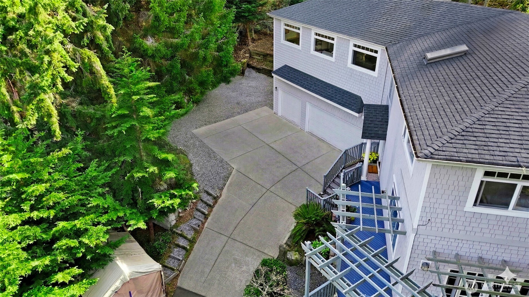 12117 Clearview Drive Edmonds WA 98026