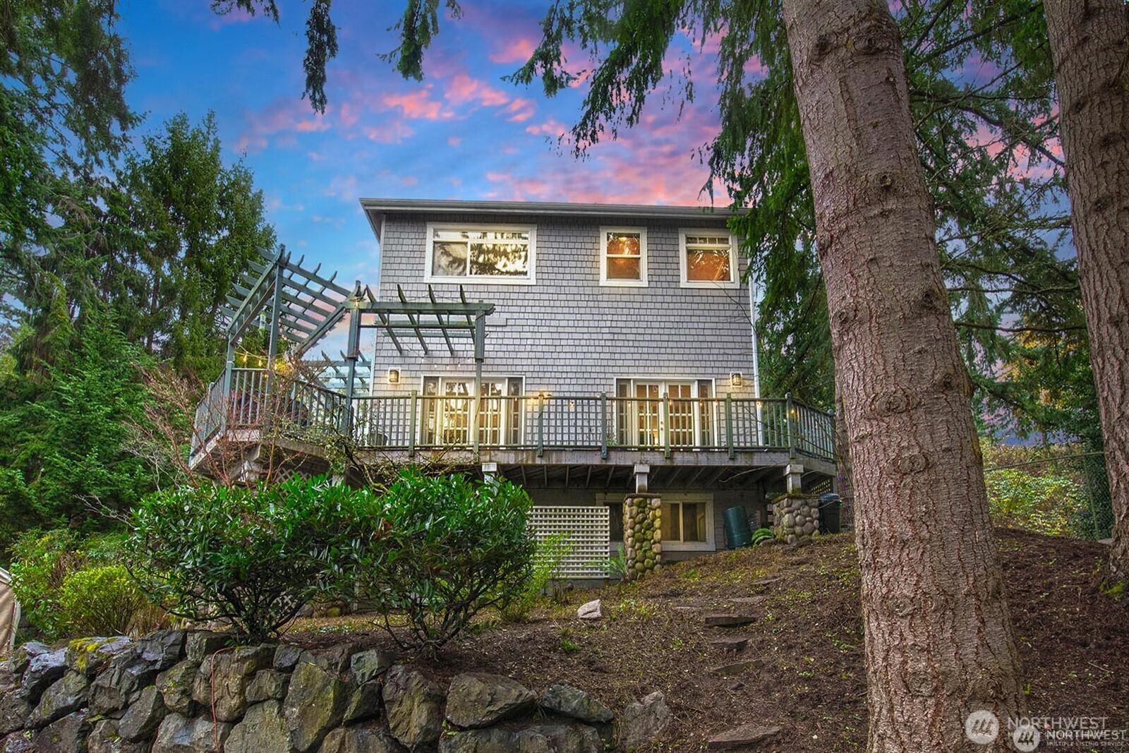 12117 Clearview Drive Edmonds WA 98026