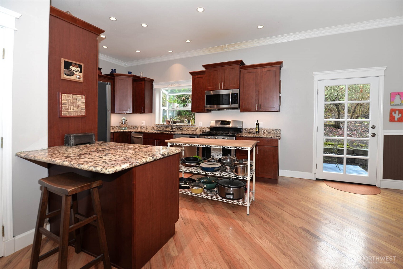 12117 Clearview Drive Edmonds WA 98026