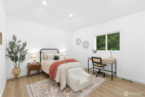 8953 NE 116th Place Kirkland WA 98034