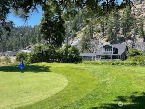 48 Golf Course Drive Pateros WA 98846