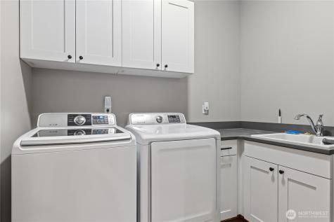 48 Golf Course Drive Pateros WA 98846