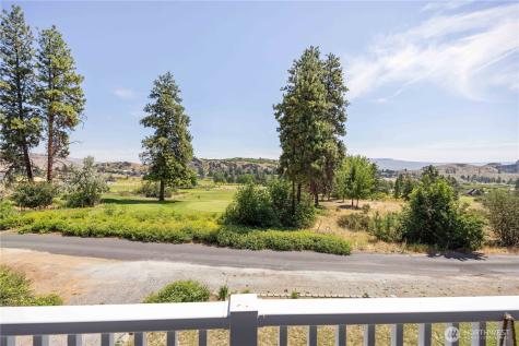 48 Golf Course Drive Pateros WA 98846