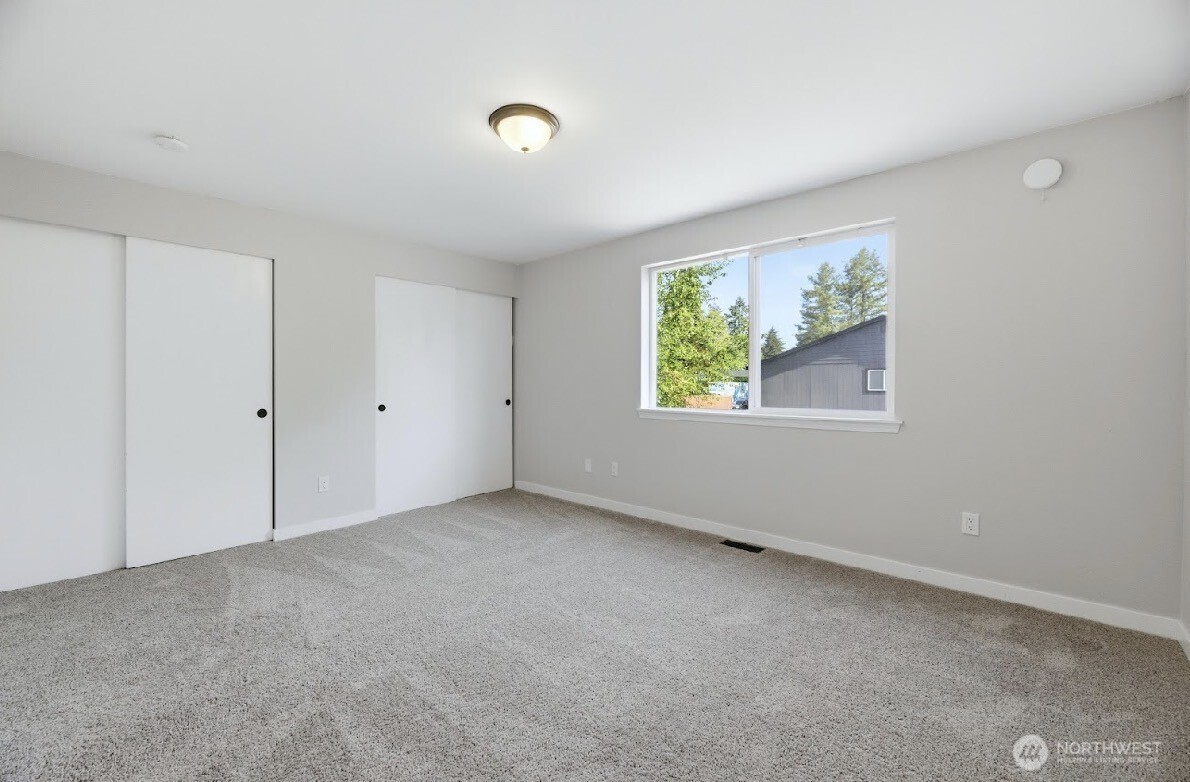313 E 52nd Street Tacoma WA 98404