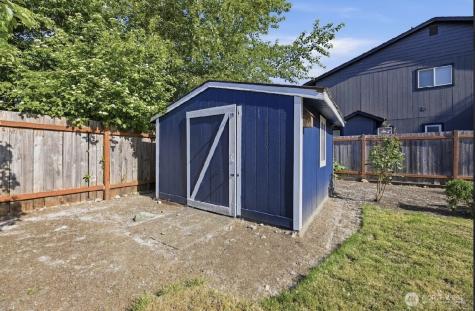 313 E 52nd Street Tacoma WA 98404