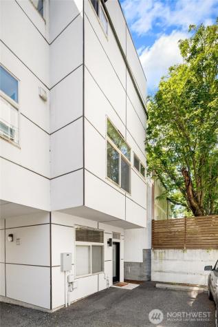 2608 S Judkins Street Seattle WA 98144