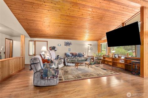 1367 Kettle Park Road Kettle Falls WA 99141