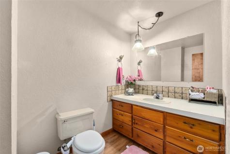 1367 Kettle Park Road Kettle Falls WA 99141