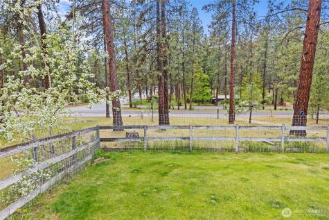 1367 Kettle Park Road Kettle Falls WA 99141