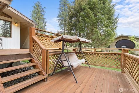 1367 Kettle Park Road Kettle Falls WA 99141